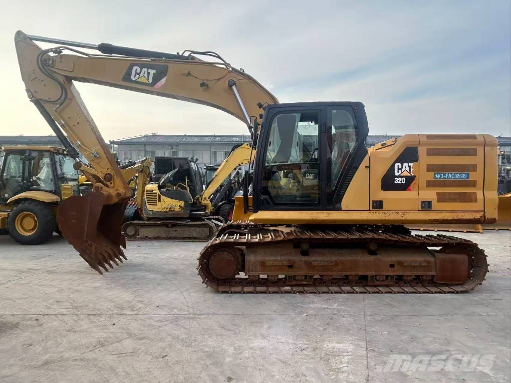 CAT 320 Crawler excavators