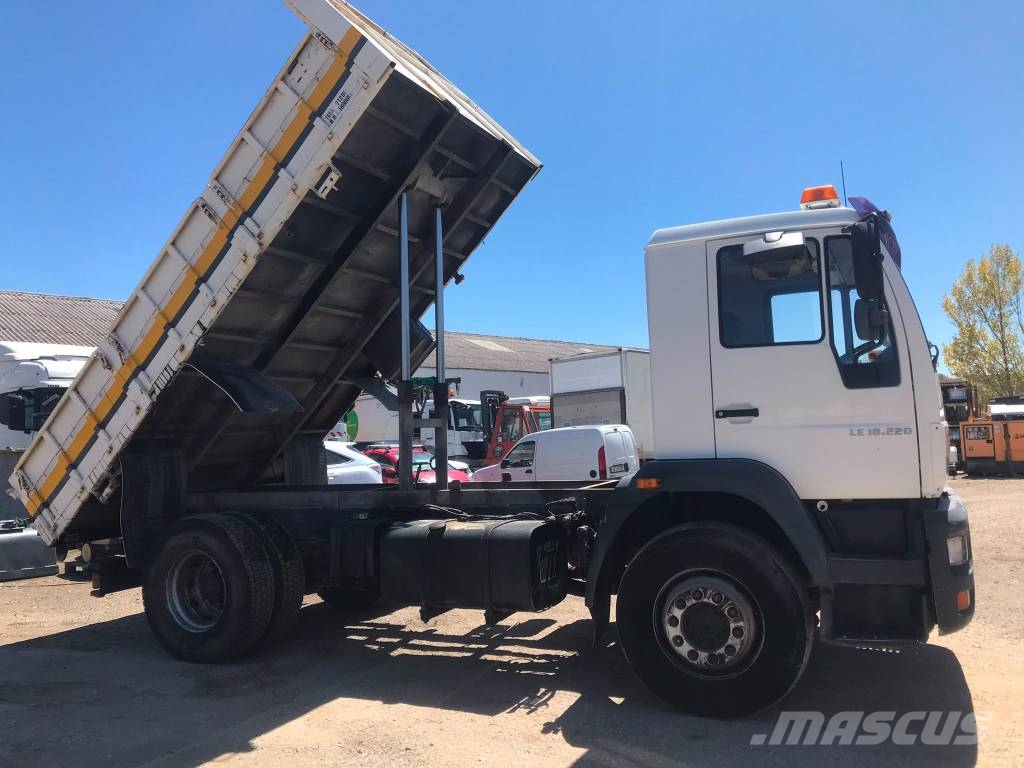MAN 18225 LC Camiones bañeras basculantes o volquetes