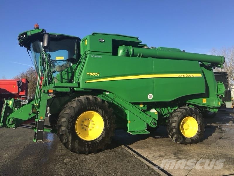 John Deere T560 Mietitrebbiatrici