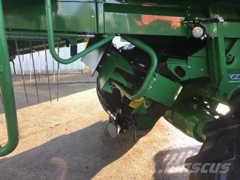 John Deere T560 Mietitrebbiatrici