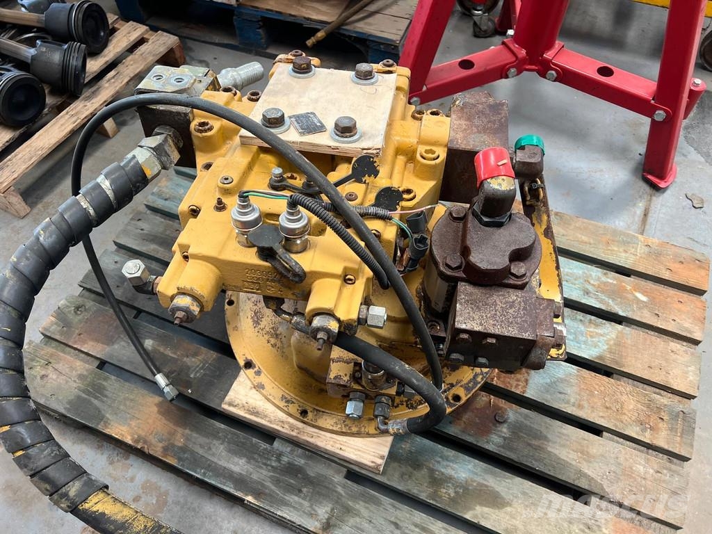 CAT 330C Hydraulika