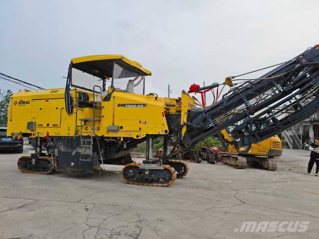 Bomag BM 2000/60 Επεξεργασίας επίστρωσης ασφάλτου