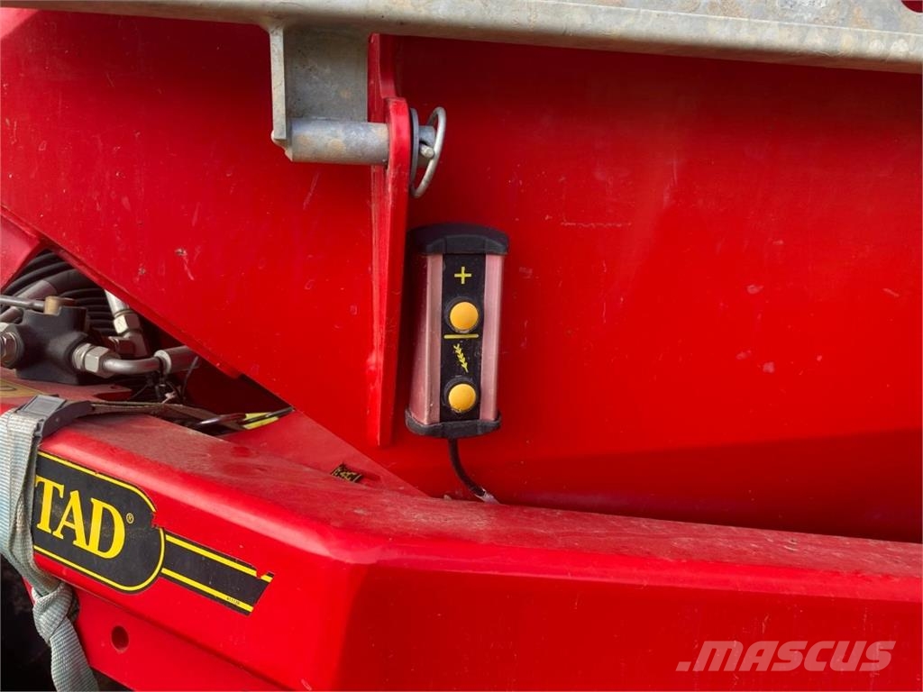 Väderstad Rapid 600 C + E-Service/ I-Pad Mechanické sejačky