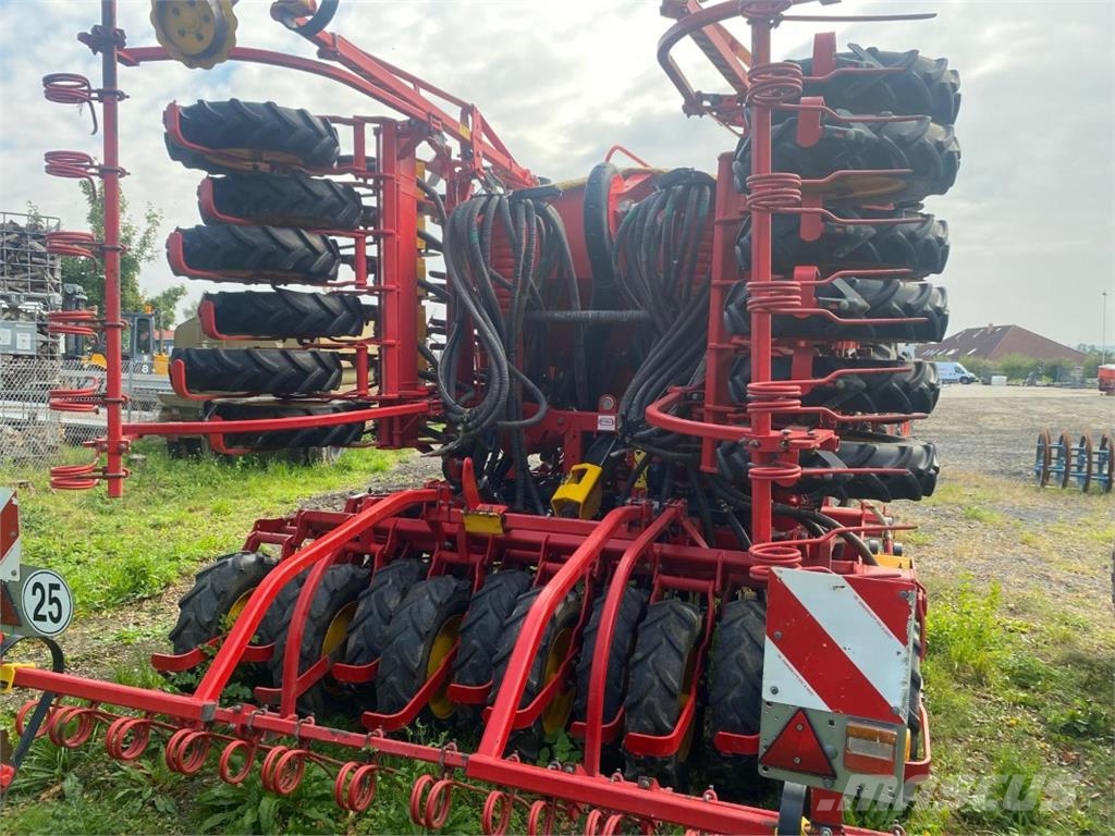 Väderstad Rapid 600 C + E-Service/ I-Pad Mechanické sejačky