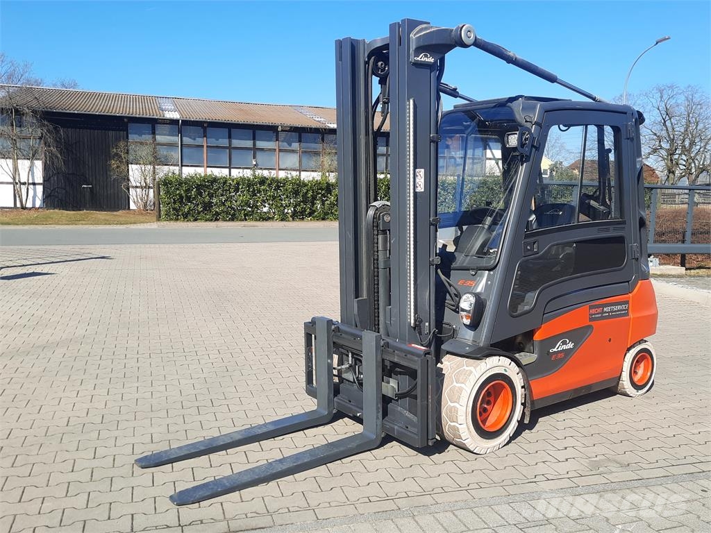 Linde E35L Electric forklifts