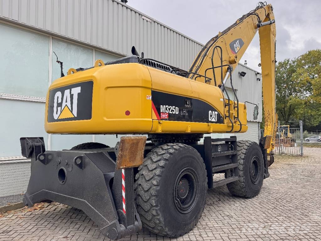 CAT 325 D L  MH Waste / industry handlers