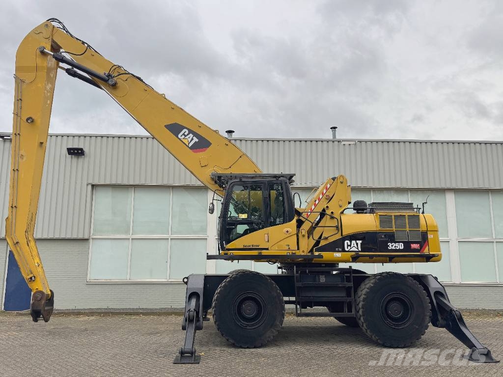CAT 325 D L  MH Waste / industry handlers
