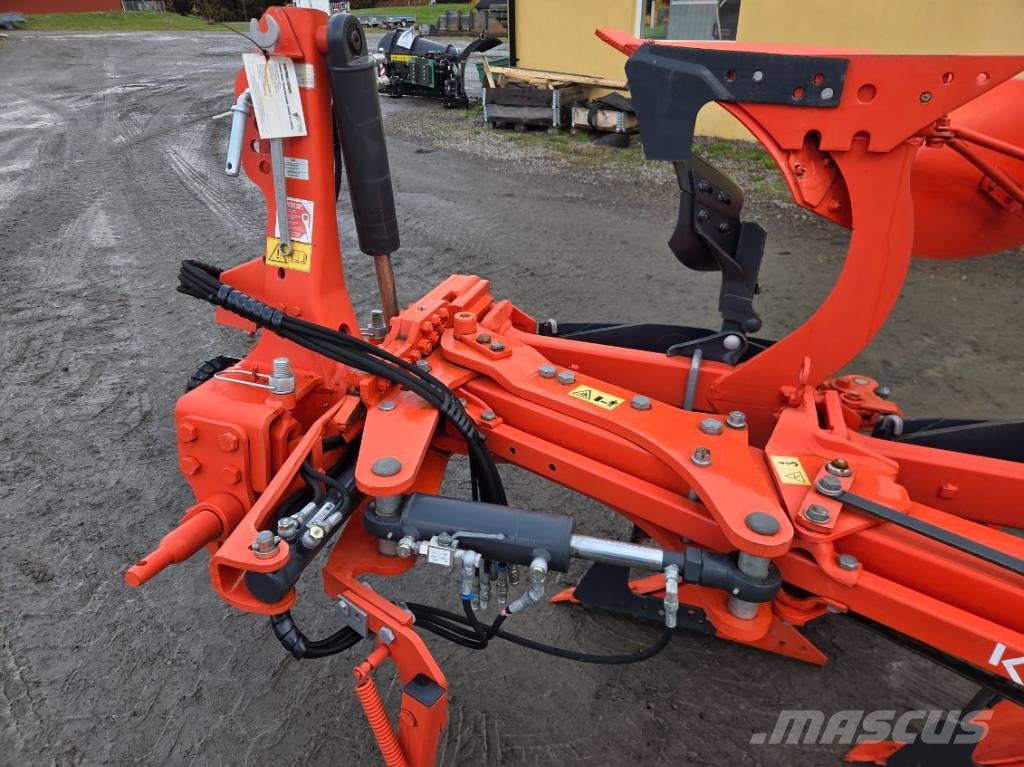 Kubota RM 3005 V 85-4 محاريث عكسية