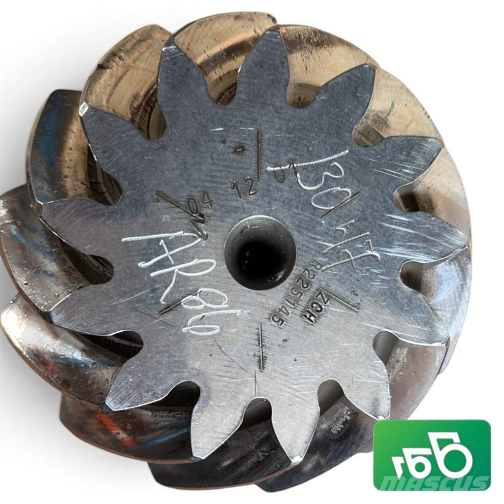 John Deere 7930 Attack shaft 13x30 Crown wheel RE225144 R2251 الشاسيه والتعليق
