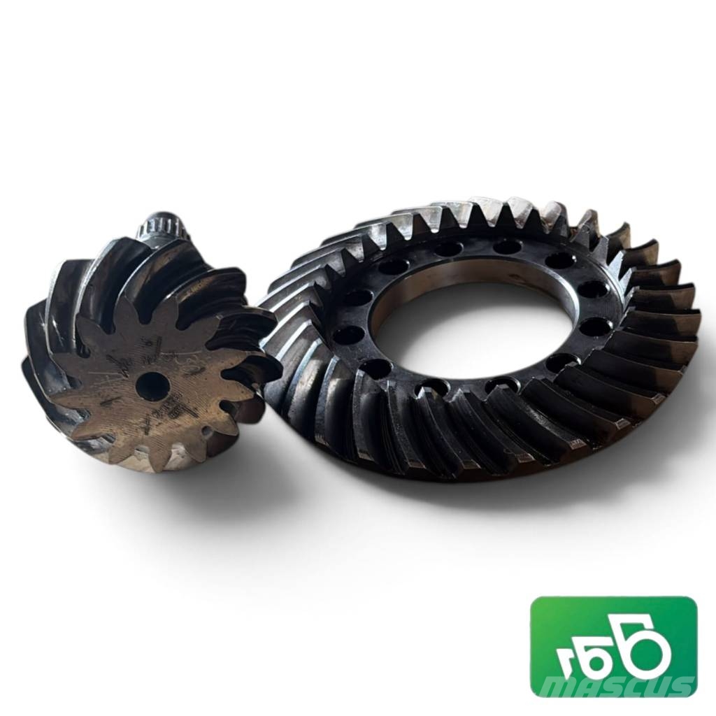 John Deere 7930 Attack shaft 13x30 Crown wheel RE225144 R2251 الشاسيه والتعليق