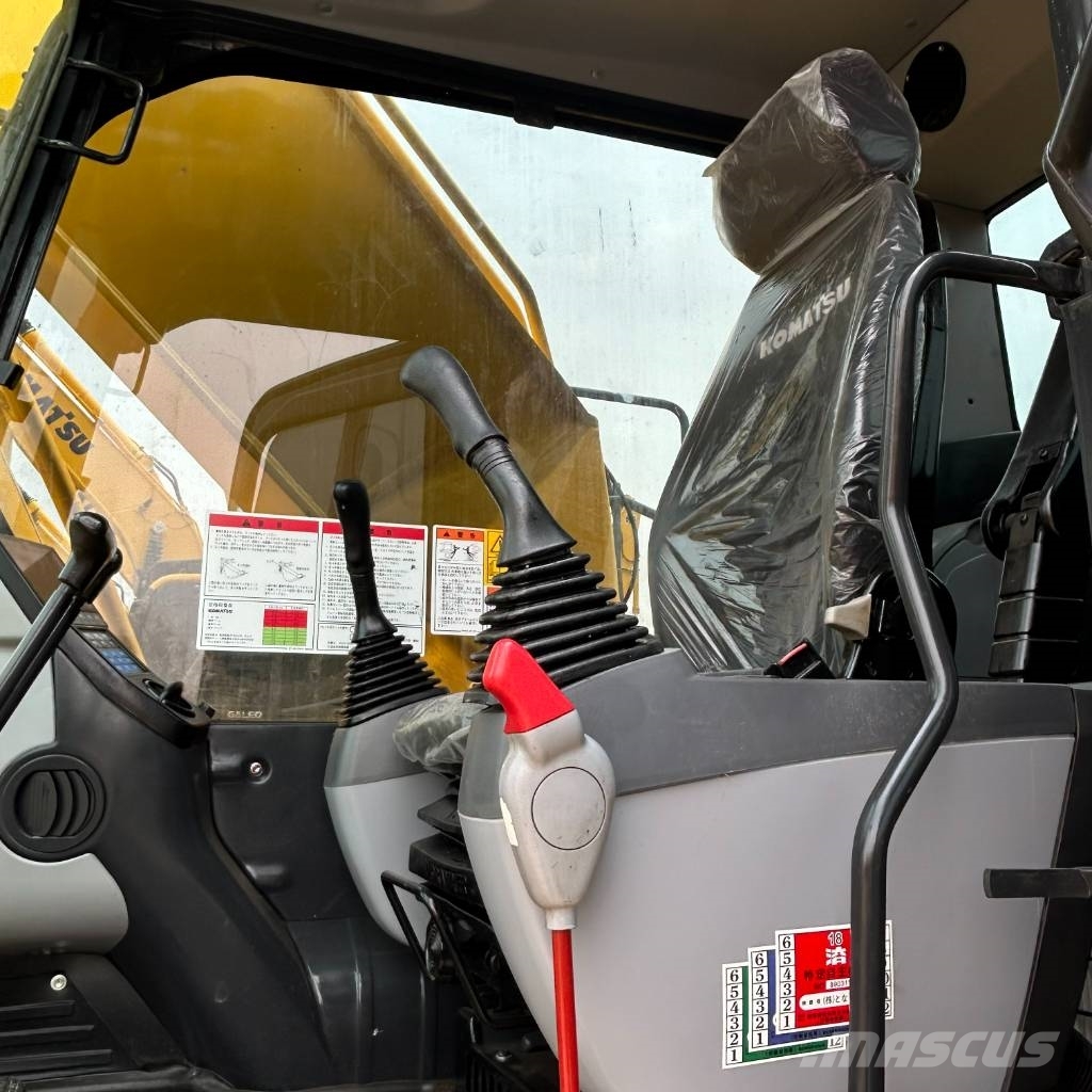Komatsu 240-8 Escavadeiras de esteiras