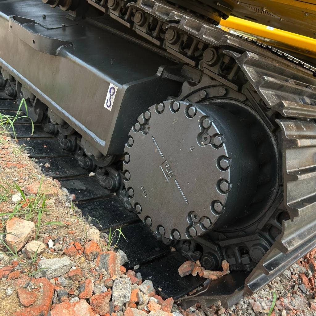 Komatsu 240-8 Escavadeiras de esteiras