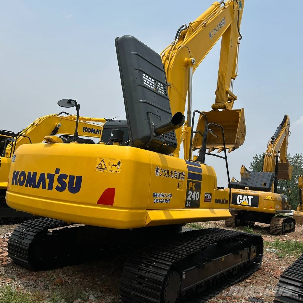 Komatsu 240-8 Escavadeiras de esteiras
