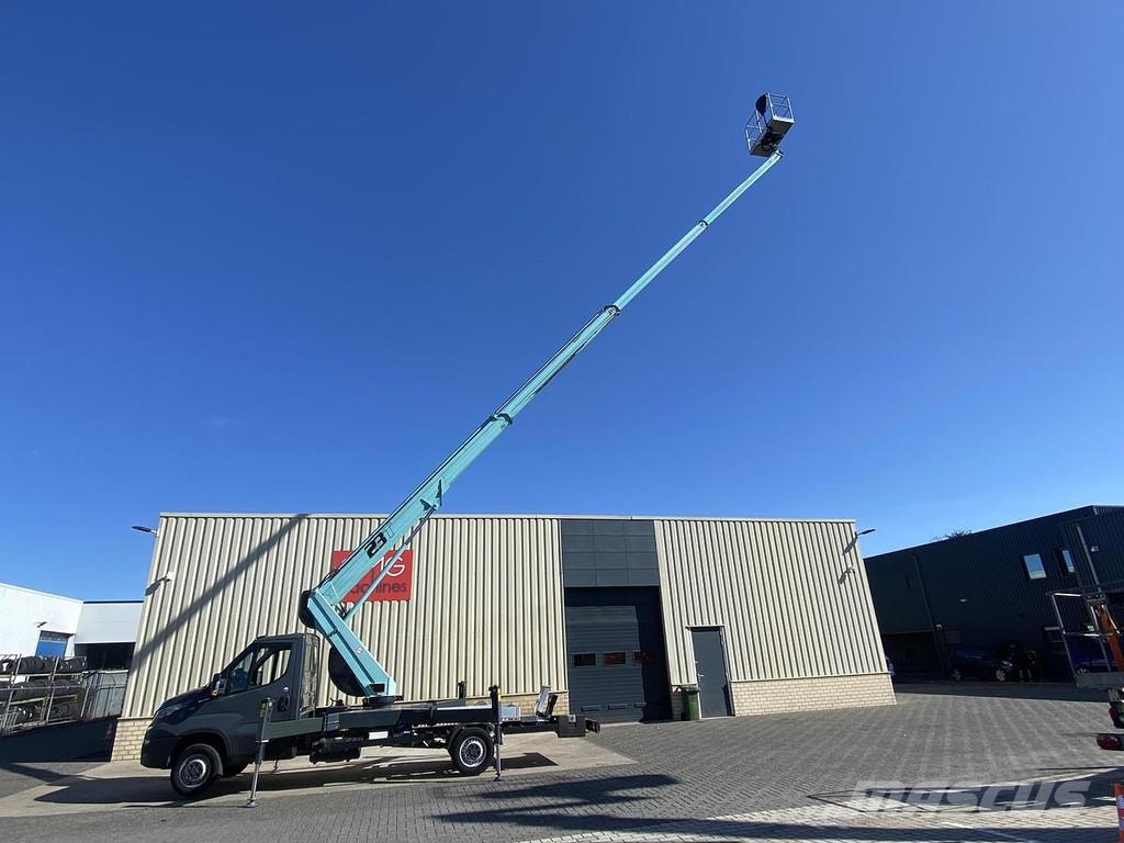 Socage 23T, Autohoogwerker, 23 meter Plataforma de trabajo articulada
