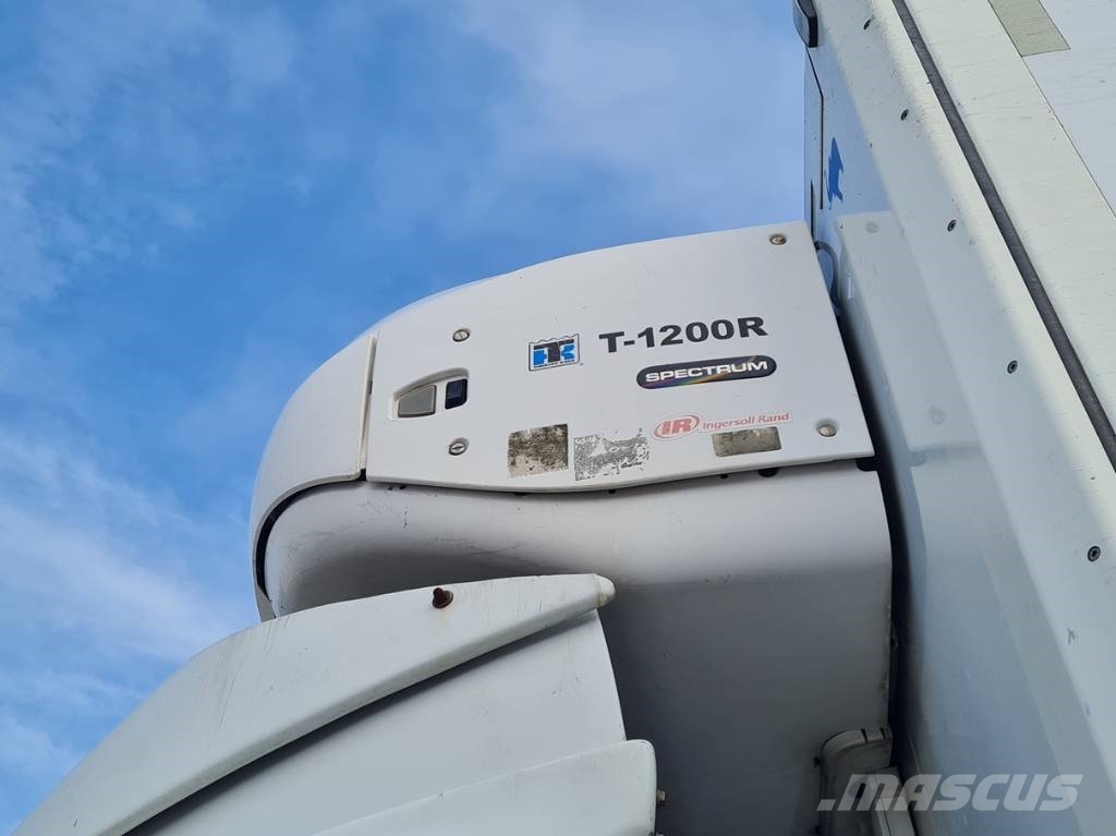 Iveco 180E30 / 7.8m / EU brif Temperature controlled trucks