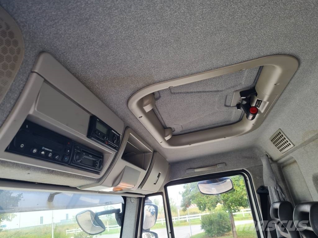 Iveco 180E30 / 7.8m / EU brif Temperature controlled trucks