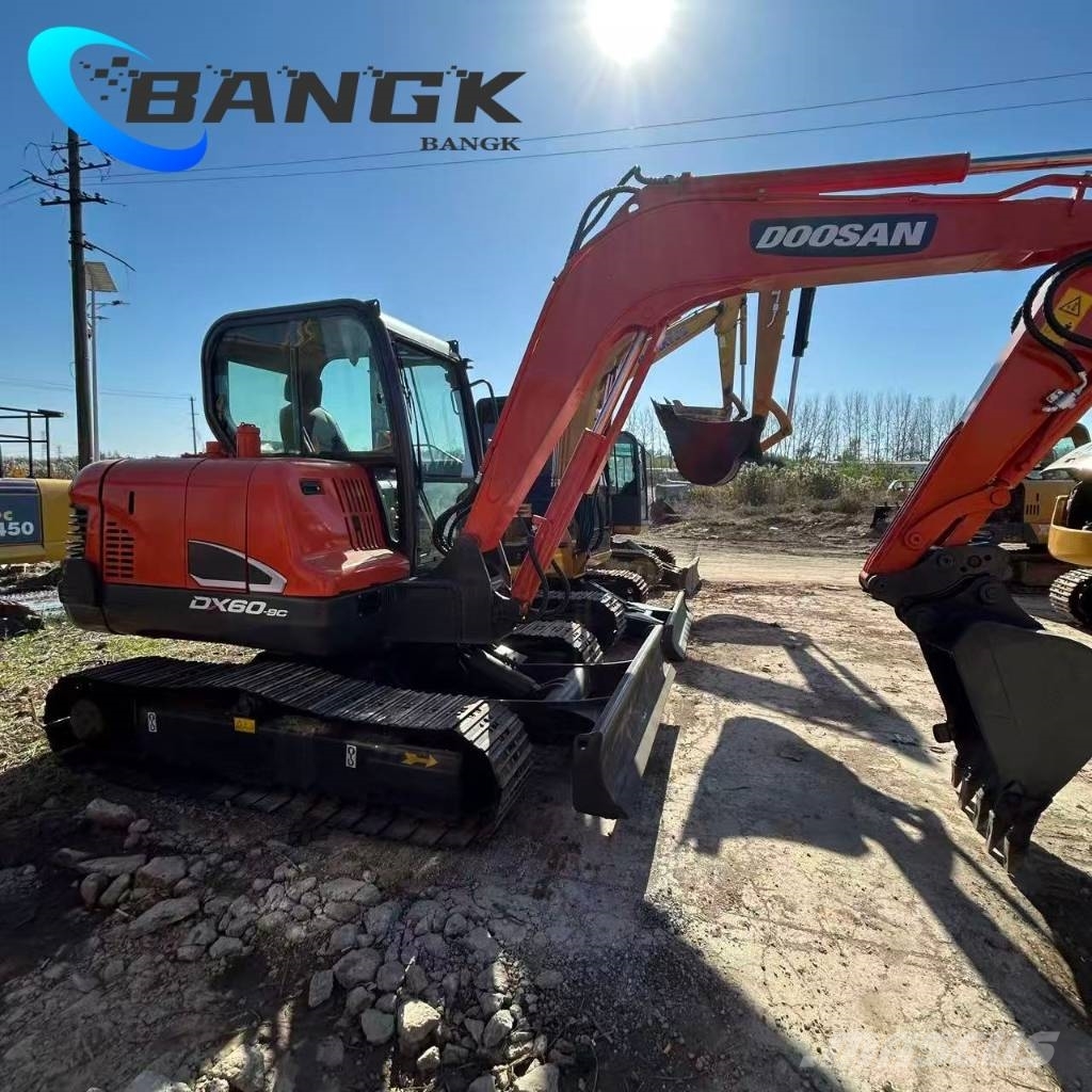 Doosan DX609C حفارات زحافة