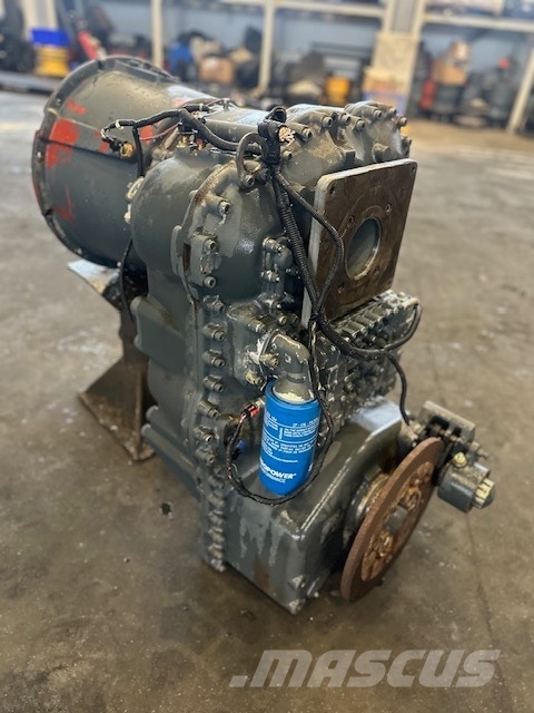 Hitachi ZW 250 USED TRANSMISSION ZF 4WG-210 Transmission