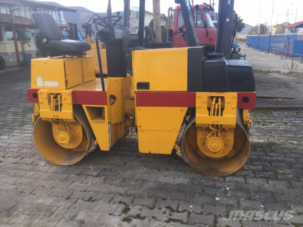 Dynapac CC 101 Walce dwubębnowe
