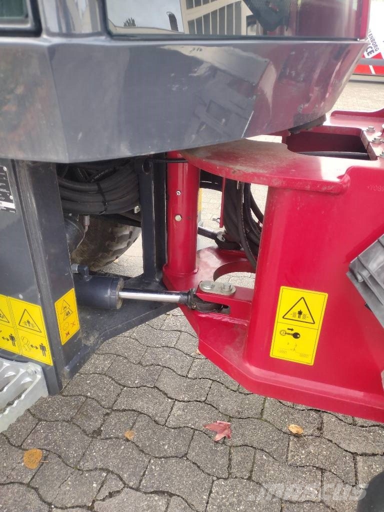 Yanmar V100/5 لوادر بعجل