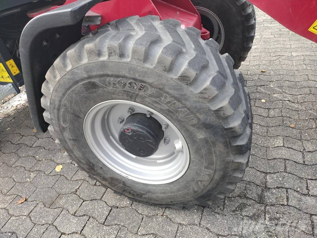 Yanmar V100/5 لوادر بعجل