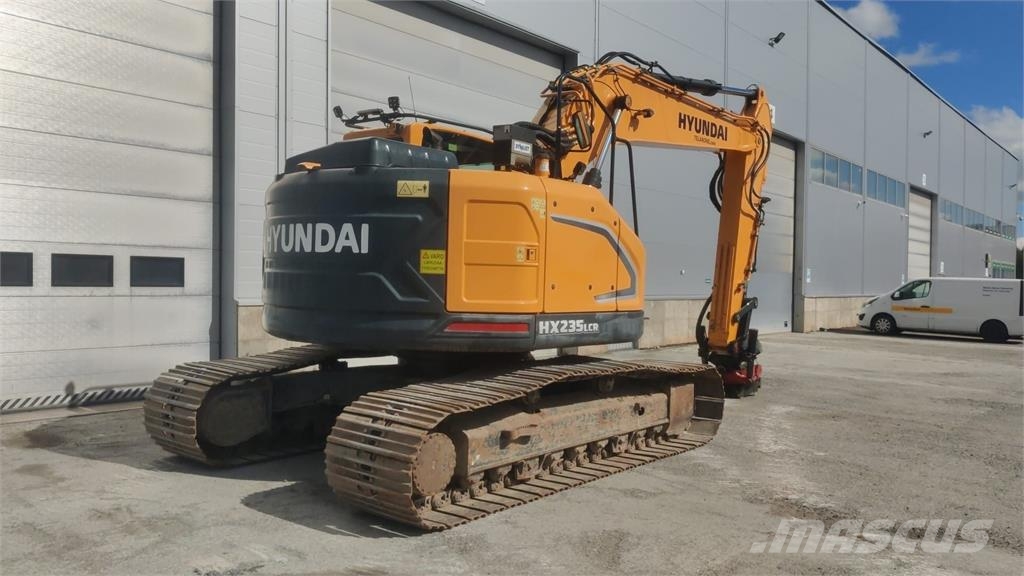 Hyundai HX235 LCR Excavadoras sobre orugas