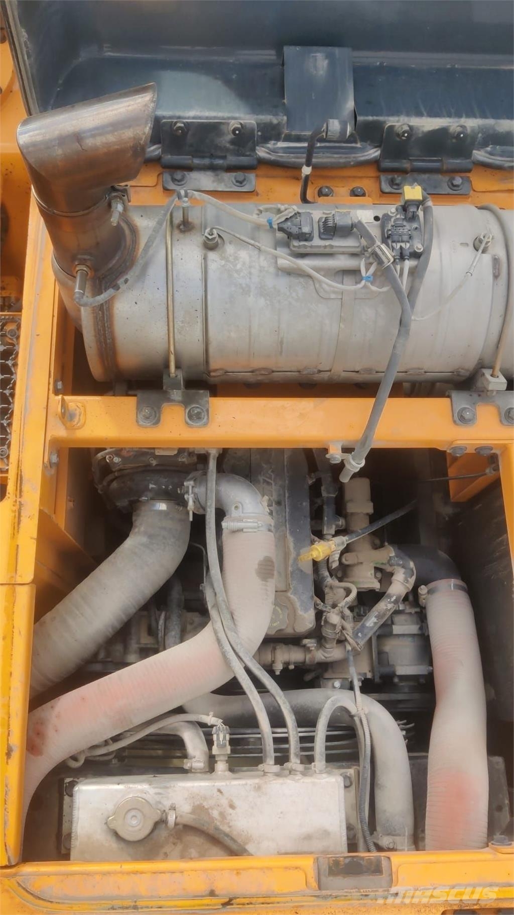 Hyundai HX235 LCR Excavadoras sobre orugas