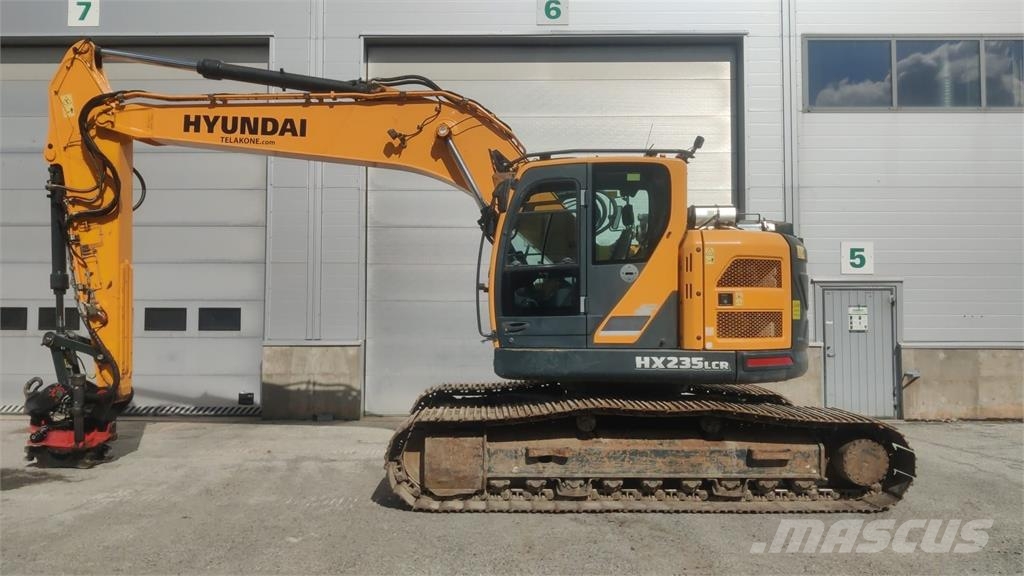 Hyundai HX235 LCR Excavadoras sobre orugas