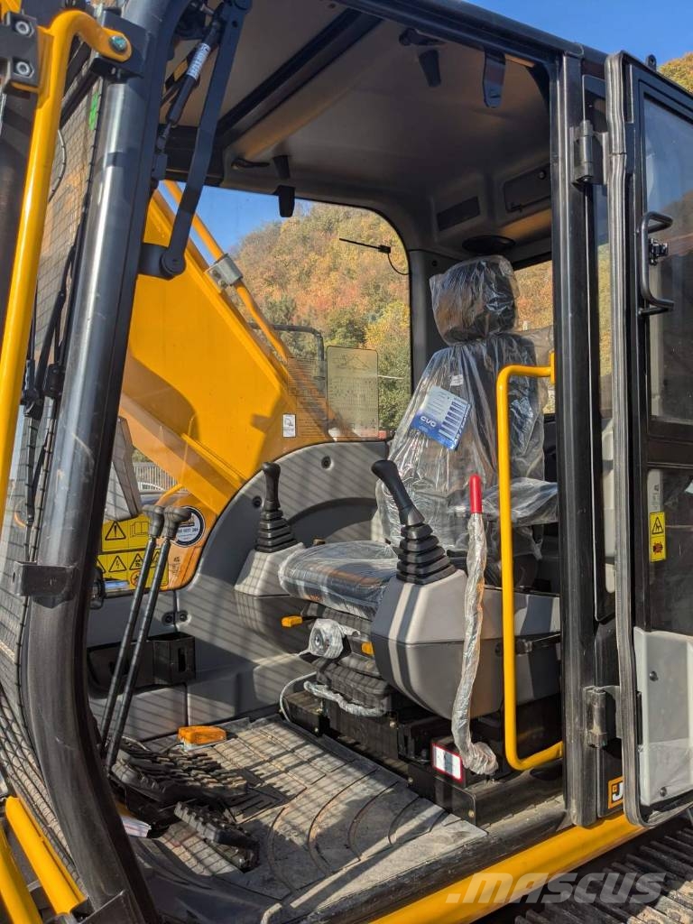 JCB 215 Гусеничные экскаваторы