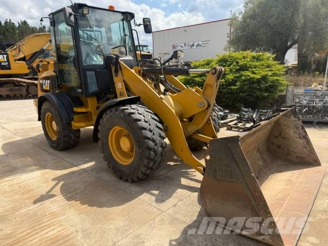 CAT 908 H Chargeuse sur pneus