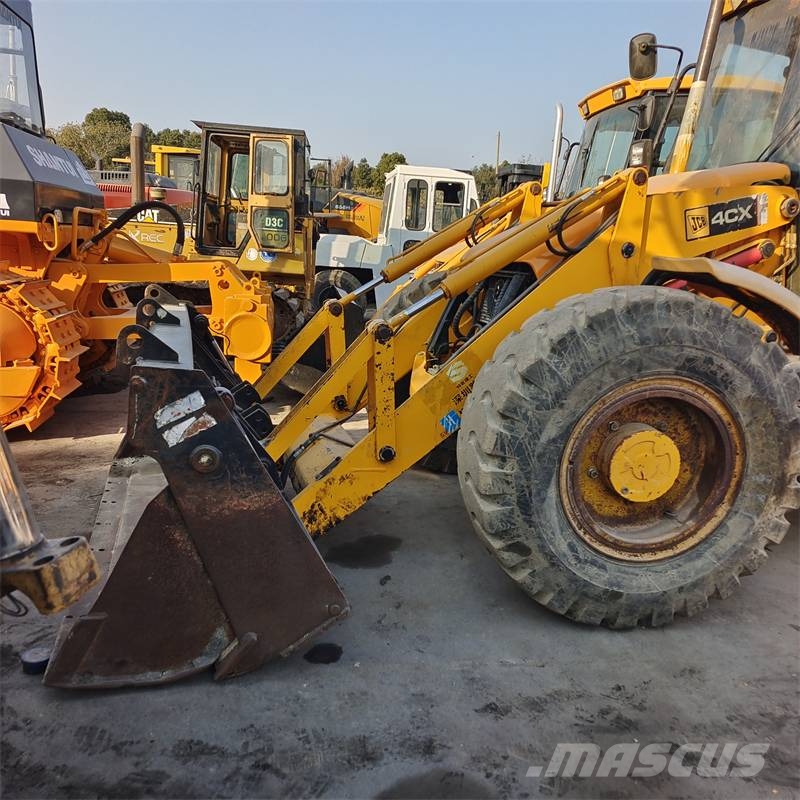 JCB 4cx with Powerful Engine in Stock Экскаваторы-погрузчики