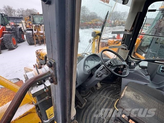Komatsu WA 470-5 Læssemaskiner på hjul