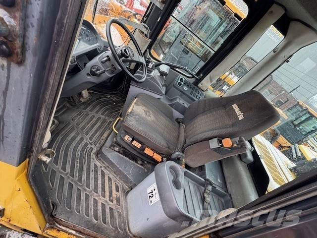Komatsu WA 470-5 Læssemaskiner på hjul