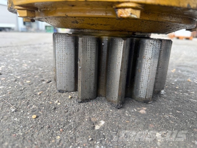 CAT 324 D USED SWING GEARBOX Трансмиссии и КПП