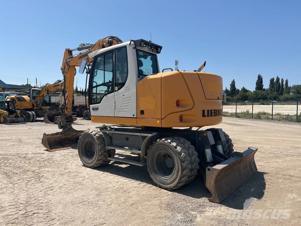 Liebherr A 912 compact Wheeled Excavator Excavadoras de ruedas