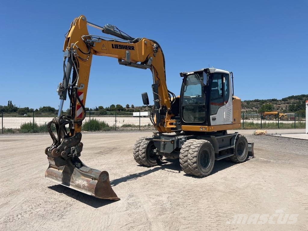 Liebherr A 912 compact Wheeled Excavator Excavadoras de ruedas