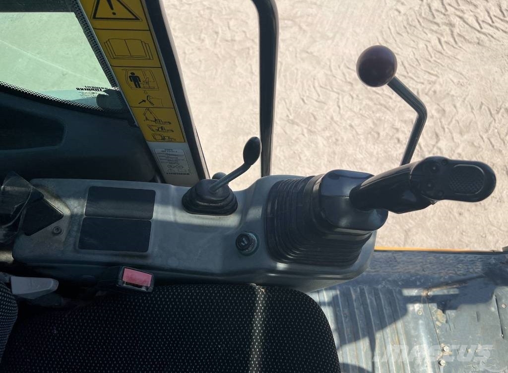 Liebherr A 912 compact Wheeled Excavator Excavadoras de ruedas
