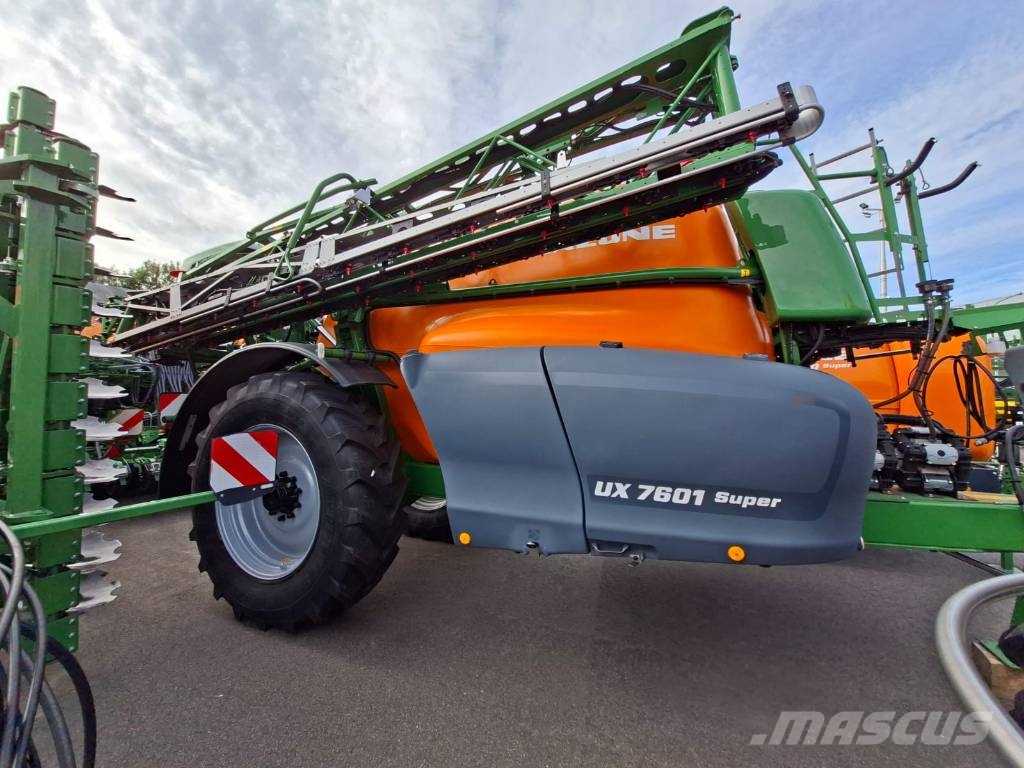Amazone UX 7601 Super Vučene prskalice