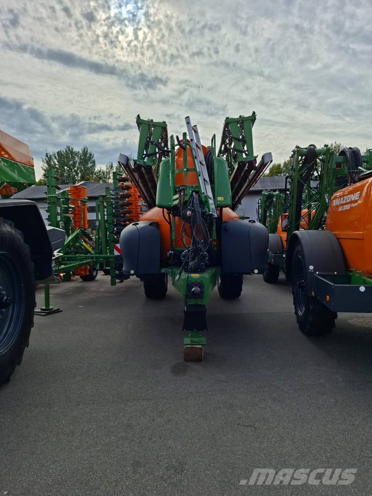 Amazone UX 7601 Super Vučene prskalice