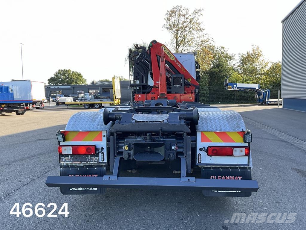 Renault C 460 8x4 Euro 6 Palfinger 19 Tonmeter laadkraan Abrollkipper