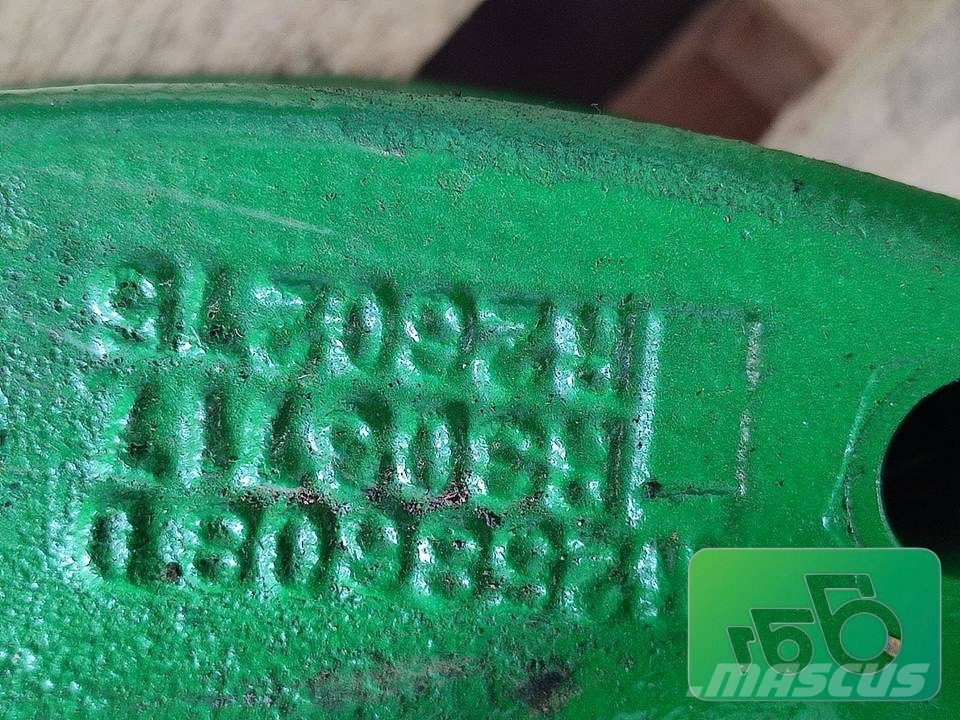 John Deere 6830 Rear Final Drive R303717 Коробка передач
