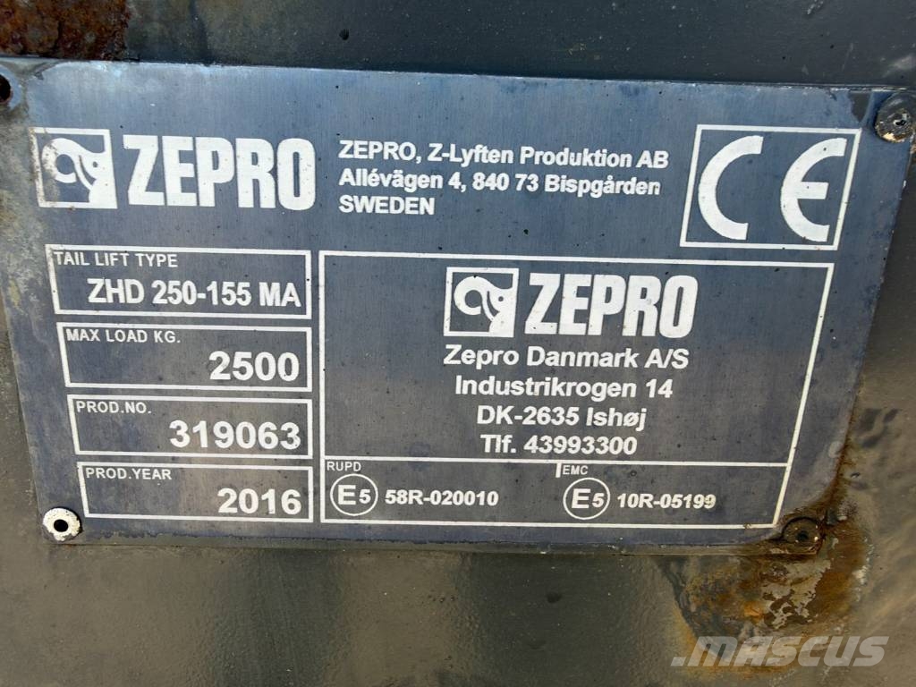 Volvo FE32 6x2*4 Chereau Carrier Supra 1250 Nordic Грузовики-Рефрижераторы
