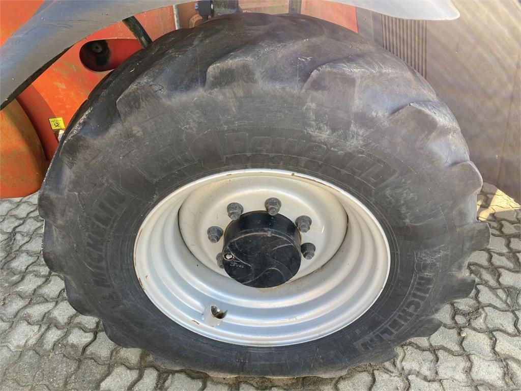 Manitou MT1440A ST3B Телескопические погрузчики
