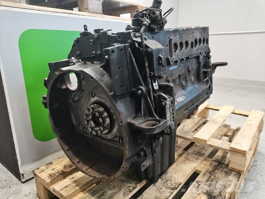 Fendt 720 engine Deutz TCD 6,1 L} Motoren