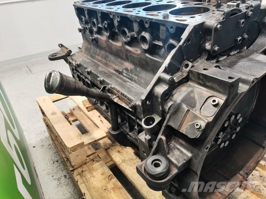 Fendt 720 engine Deutz TCD 6,1 L} Motoren