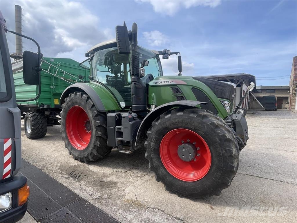 Fendt 722 Vario Profi Tractoren