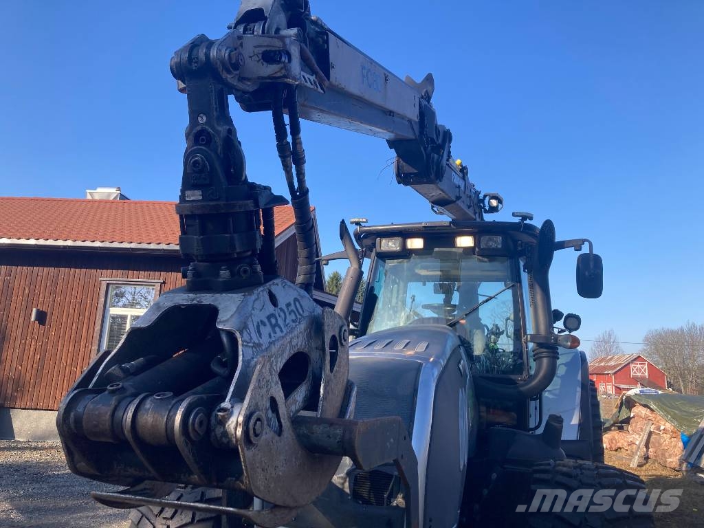 Valtra T 162 Gozdarski traktorji