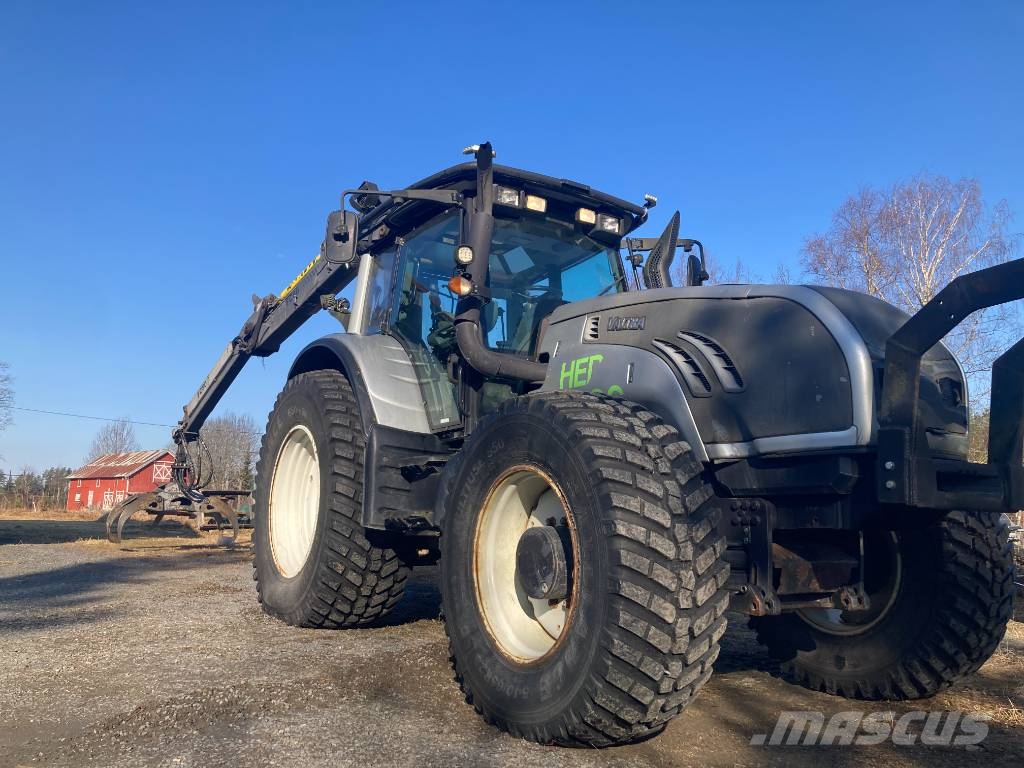 Valtra T 162 Gozdarski traktorji