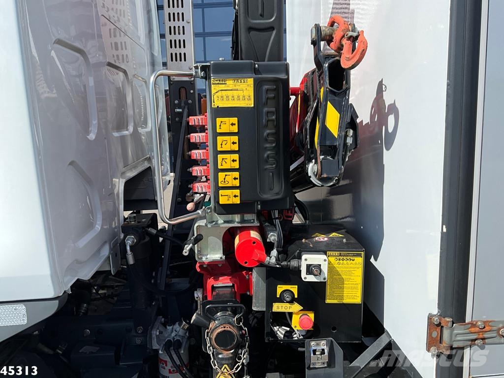 Renault D 220 Euro 6 Fassi 2,3 Tonmeter laadkraan Just 153 Anders