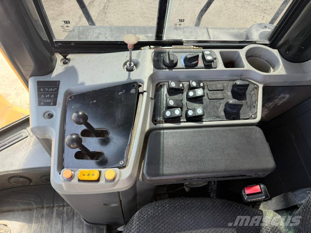 CAT 950 G 輪胎式裝載機